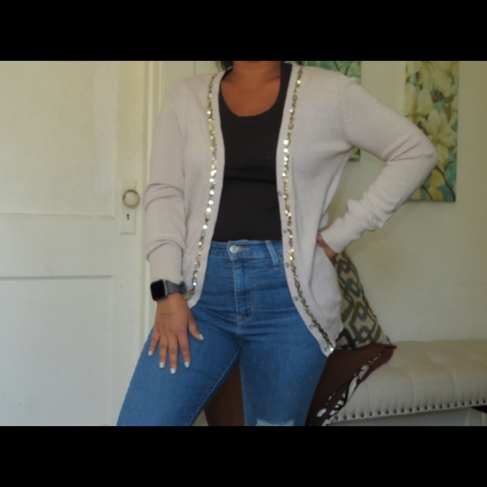Cardigan - Picture 5 of 6
